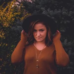 Meet your Posher, Samantha